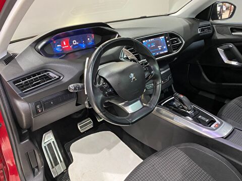 2020 Benzin Otomatik Peugeot 308 Kırmızı Gürel Tasarım Aksesuar Otomotiv San. Tic. Ltd. Şti.