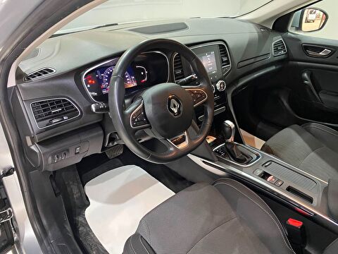 2023 Benzin Otomatik Renault Megane Gri Gürel Tasarım Aksesuar Otomotiv San. Tic. Ltd. Şti.