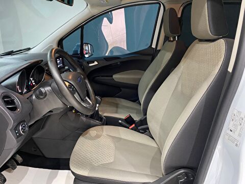 2023 Benzin Manuel Ford Tourneo Courier Beyaz Gürel Tasarım Aksesuar Otomotiv San. Tic. Ltd. Şti.