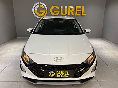 2024 Benzin Otomatik Hyundai i20 Beyaz Gürel Tasarım Aksesuar Otomotiv San. Tic. Ltd. Şti.