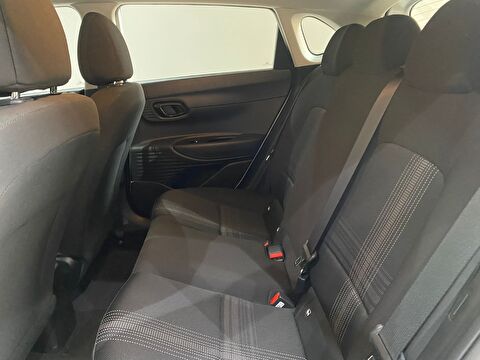 2024 Benzin Otomatik Hyundai i20 Beyaz Gürel Tasarım Aksesuar Otomotiv San. Tic. Ltd. Şti.