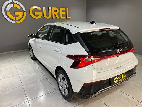 2024 Benzin Otomatik Hyundai i20 Beyaz Gürel Tasarım Aksesuar Otomotiv San. Tic. Ltd. Şti.
