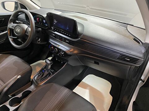 2024 Benzin Otomatik Hyundai i20 Beyaz Gürel Tasarım Aksesuar Otomotiv San. Tic. Ltd. Şti.