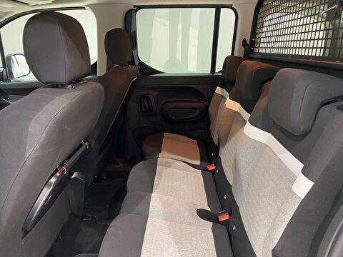 2026 Dizel Otomatik Citroen Berlingo Beyaz Gürel Tasarım Aksesuar Otomotiv San. Tic. Ltd. Şti.