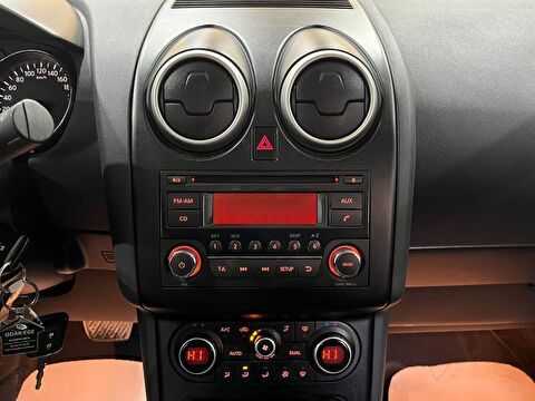 2013 Benzin Otomatik Nissan Qashqai Gri Gürel Tasarım Aksesuar Otomotiv San. Tic. Ltd. Şti.