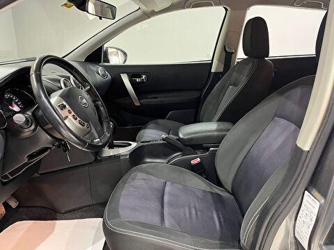 2013 Benzin Otomatik Nissan Qashqai Gri Gürel Tasarım Aksesuar Otomotiv San. Tic. Ltd. Şti.