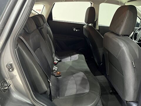 2013 Benzin Otomatik Nissan Qashqai Gri Gürel Tasarım Aksesuar Otomotiv San. Tic. Ltd. Şti.