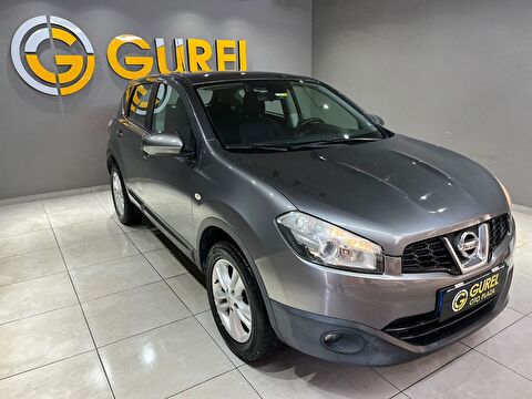2013 Benzin Otomatik Nissan Qashqai Gri Gürel Tasarım Aksesuar Otomotiv San. Tic. Ltd. Şti.