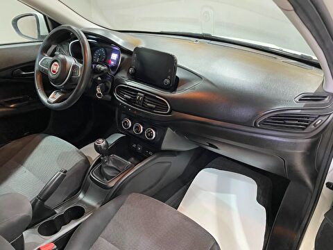 2021 Benzin + LPG Manuel Fiat Egea Beyaz Gürel Tasarım Aksesuar Otomotiv San. Tic. Ltd. Şti.
