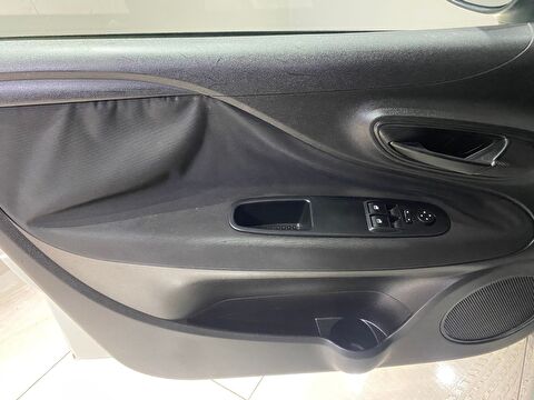 2014 Benzin Manuel Fiat Punto Beyaz Gürel Tasarım Aksesuar Otomotiv San. Tic. Ltd. Şti.