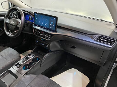 2023 Dizel Otomatik Ford Focus Beyaz Gürel Tasarım Aksesuar Otomotiv San. Tic. Ltd. Şti.