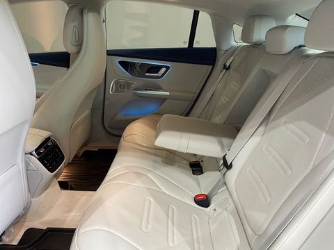 2023 Elektrik Otomatik Mercedes-Benz EQE Gri Gürel Tasarım Aksesuar Otomotiv San. Tic. Ltd. Şti.