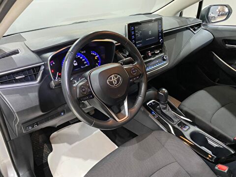 2022 Benzin Otomatik Toyota Corolla Gri Gürel Tasarım Aksesuar Otomotiv San. Tic. Ltd. Şti.