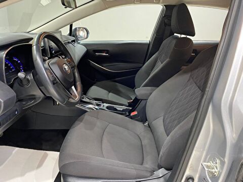 2022 Benzin Otomatik Toyota Corolla Gri Gürel Tasarım Aksesuar Otomotiv San. Tic. Ltd. Şti.