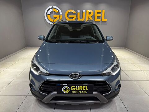 2017 Benzin Manuel Hyundai i20 Active Mavi Gürel Tasarım Aksesuar Otomotiv San. Tic. Ltd. Şti.