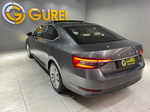 2022 Benzin Otomatik Skoda Superb Gri Gürel Tasarım Aksesuar Otomotiv San. Tic. Ltd. Şti.