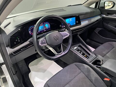 2023 MHEV Otomatik Volkswagen Golf Beyaz Gürel Tasarım Aksesuar Otomotiv San. Tic. Ltd. Şti.