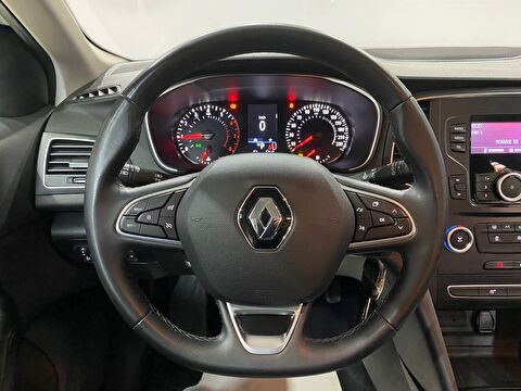 2022 Benzin Otomatik Renault Megane Beyaz Gürel Tasarım Aksesuar Otomotiv San. Tic. Ltd. Şti.