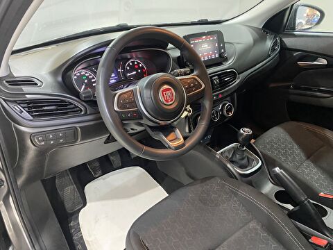 TaksitliOto.Net | 2.El Fiat Egea Cross 1.4 Fire Urban | Manuel & Benzin | Gri | İzmir.2el 2023 Benzin Manuel Fiat Egea Gri Gürel Tasarım Aksesuar Otomotiv San. Tic. Ltd. Şti.