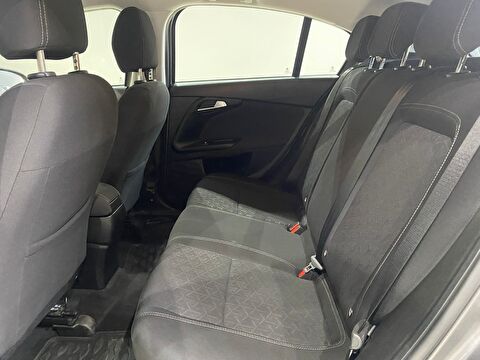 TaksitliOto.Net | 2.El Fiat Egea Cross 1.4 Fire Urban | Manuel & Benzin | Gri | İzmir.2el 2023 Benzin Manuel Fiat Egea Gri Gürel Tasarım Aksesuar Otomotiv San. Tic. Ltd. Şti.