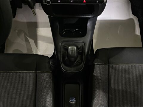 2017 Dizel Manuel Citroen C3 Beyaz Gürel Tasarım Aksesuar Otomotiv San. Tic. Ltd. Şti.