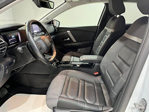 2024 Benzin Otomatik Citroen C4 X Beyaz Gürel Tasarım Aksesuar Otomotiv San. Tic. Ltd. Şti.