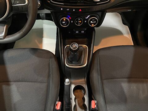 2022 Benzin Manuel Fiat Egea Beyaz Gürel Tasarım Aksesuar Otomotiv San. Tic. Ltd. Şti.