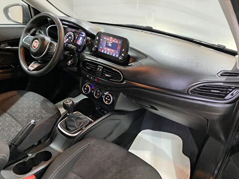 2023 Benzin Manuel Fiat Egea Gri Gürel Tasarım Aksesuar Otomotiv San. Tic. Ltd. Şti.