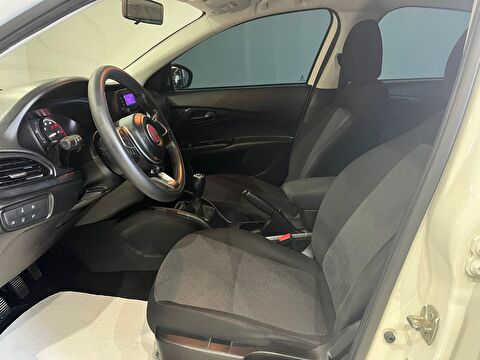 2022 Dizel Manuel Fiat Egea Beyaz Gürel Tasarım Aksesuar Otomotiv San. Tic. Ltd. Şti.