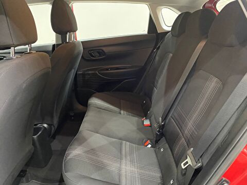 2024 Benzin Otomatik Hyundai i20 Kırmızı Gürel Tasarım Aksesuar Otomotiv San. Tic. Ltd. Şti.
