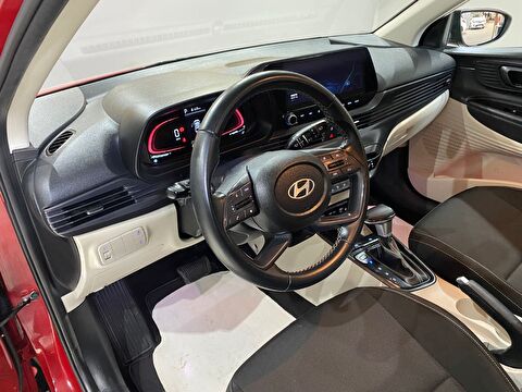 2024 Benzin Otomatik Hyundai Bayon Kırmızı Gürel Tasarım Aksesuar Otomotiv San. Tic. Ltd. Şti.