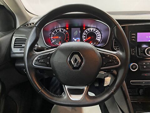 2022 Benzin Otomatik Renault Megane Beyaz Gürel Tasarım Aksesuar Otomotiv San. Tic. Ltd. Şti.