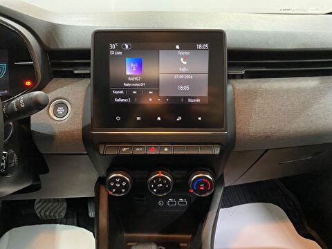 2026 Benzin Otomatik Renault Clio Beyaz Gürel Tasarım Aksesuar Otomotiv San. Tic. Ltd. Şti.