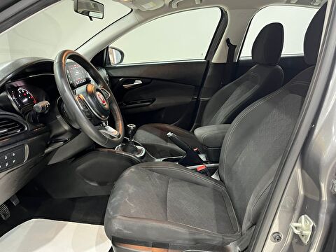 2023 Benzin Manuel Fiat Egea Gri Gürel Tasarım Aksesuar Otomotiv San. Tic. Ltd. Şti.