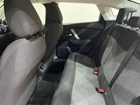 2025 Benzin Otomatik Citroen C4 X Gri Gürel Tasarım Aksesuar Otomotiv San. Tic. Ltd. Şti.