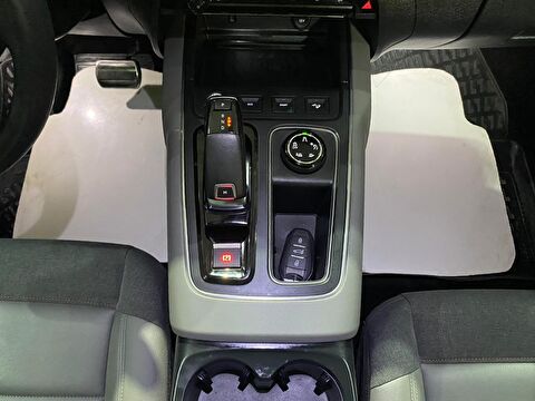 2020 Dizel Otomatik Citroen C5 AirCross Mavi Gürel Tasarım Aksesuar Otomotiv San. Tic. Ltd. Şti.