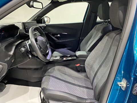 2025 Benzin Otomatik Peugeot 2008 Mavi Gürel Tasarım Aksesuar Otomotiv San. Tic. Ltd. Şti.