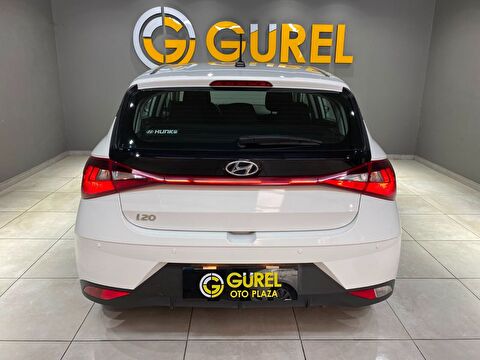 2022 Benzin Otomatik Hyundai i20 Beyaz Gürel Tasarım Aksesuar Otomotiv San. Tic. Ltd. Şti.