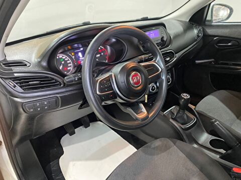 2022 Dizel Manuel Fiat Egea Beyaz Gürel Tasarım Aksesuar Otomotiv San. Tic. Ltd. Şti.