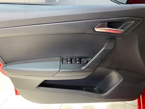 2021 Benzin Manuel Seat Ibiza Kırmızı Gürel Tasarım Aksesuar Otomotiv San. Tic. Ltd. Şti.