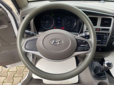 TaksitliOto.Net | 2.El Hyundai H 100 | Manuel & Dizel | Beyaz | İzmir.2el 2023 Dizel Manuel Hyundai H Beyaz Gürel Tasarım Aksesuar Otomotiv San. Tic. Ltd. Şti.