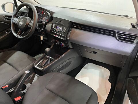 2022 Benzin Otomatik Renault Clio Beyaz Gürel Tasarım Aksesuar Otomotiv San. Tic. Ltd. Şti.