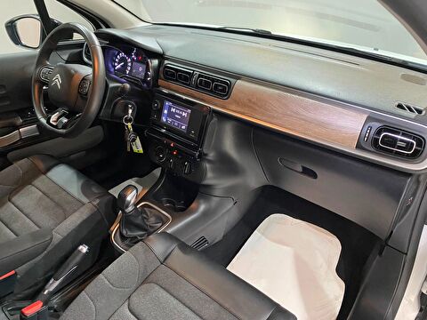 2021 Benzin Manuel Citroen C3 Beyaz Gürel Tasarım Aksesuar Otomotiv San. Tic. Ltd. Şti.