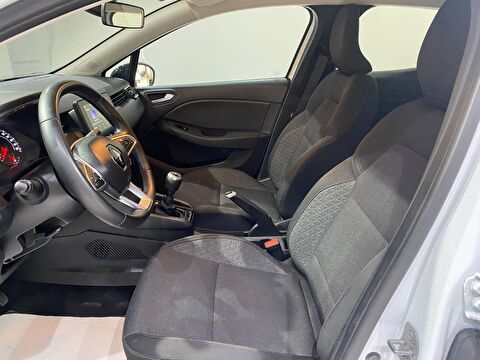 2023 Benzin Manuel Renault Clio Beyaz Gürel Tasarım Aksesuar Otomotiv San. Tic. Ltd. Şti.