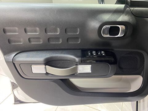 2022 Benzin Manuel Citroen C3 Beyaz Gürel Tasarım Aksesuar Otomotiv San. Tic. Ltd. Şti.