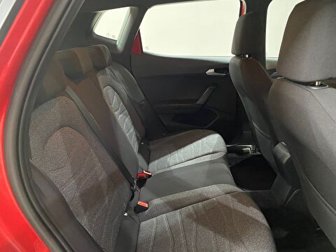 2024 Benzin Otomatik Seat Arona Kırmızı Gürel Tasarım Aksesuar Otomotiv San. Tic. Ltd. Şti.