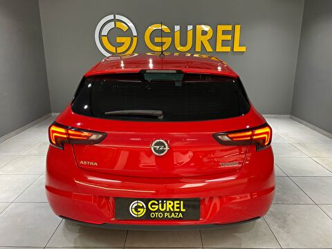 2017 Benzin Otomatik Opel Astra Kırmızı Gürel Tasarım Aksesuar Otomotiv San. Tic. Ltd. Şti.