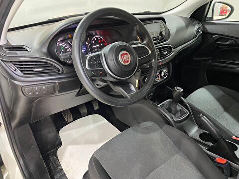 2022 Dizel Manuel Fiat Egea Beyaz Gürel Tasarım Aksesuar Otomotiv San. Tic. Ltd. Şti.