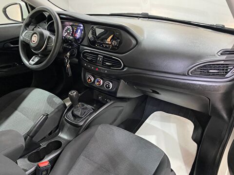 2022 Dizel Manuel Fiat Egea Beyaz Gürel Tasarım Aksesuar Otomotiv San. Tic. Ltd. Şti.