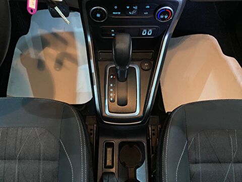 2020 Benzin Otomatik Ford EcoSport Beyaz Gürel Tasarım Aksesuar Otomotiv San. Tic. Ltd. Şti.